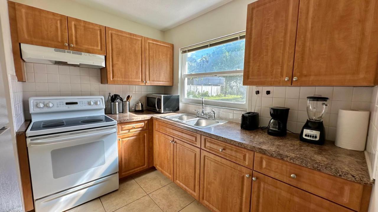 Cozy Rooms Near Busch Gardens Тампа Екстериор снимка
