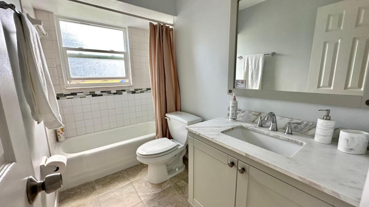 Cozy Rooms Near Busch Gardens Тампа Екстериор снимка